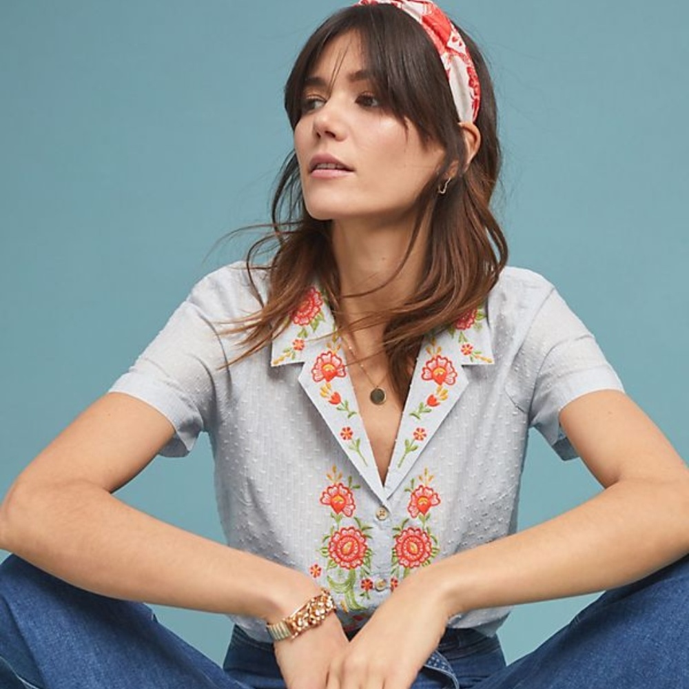 Christie Embroidered Buttondown